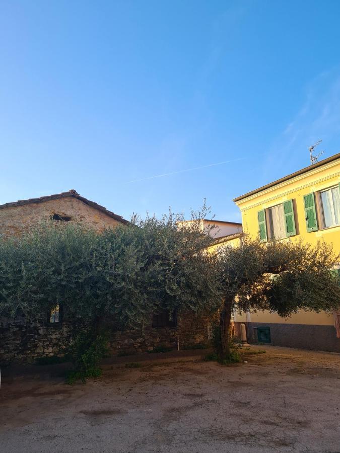 Вилла Il Borgo Di Ra San Salvatore  Экстерьер фото
